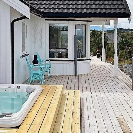 Feriehus Holiday Aure Ii *